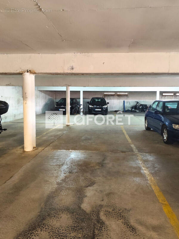 Parking à PERPIGNAN