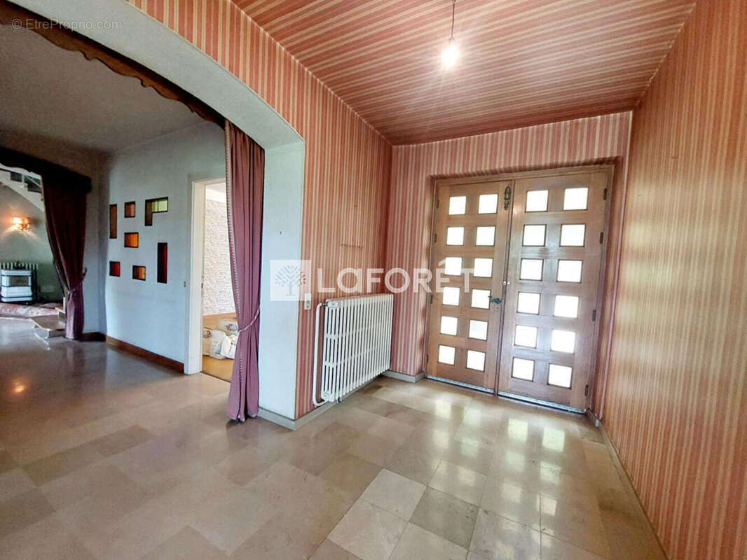 Maison à BAINS-LES-BAINS