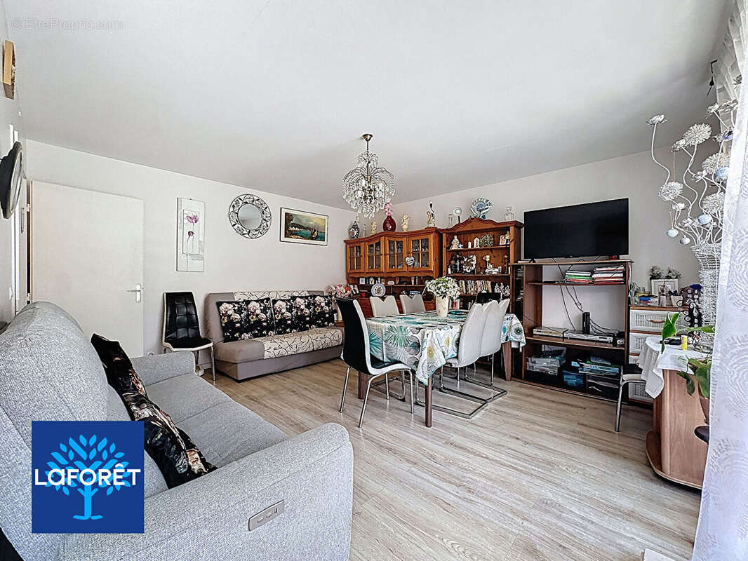 Appartement à EVRY