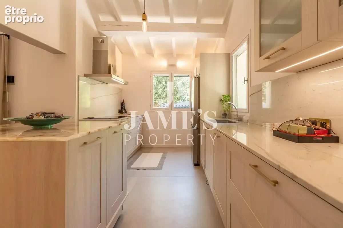 Maison 5 pièces 150 m² à vendre à Maussane-Les-Alpilles (13520) - photo 9
