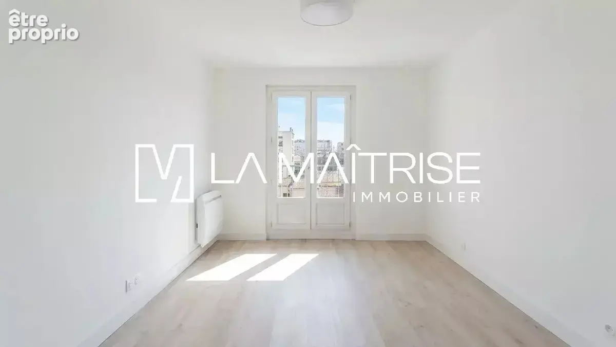 Appartement 70 m² à Marseille-5e  - photo 4