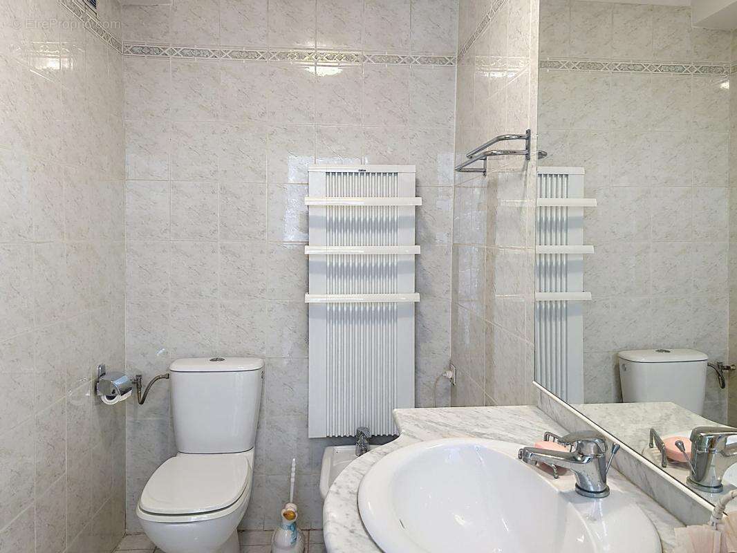 Appartement à PARIS-9E
