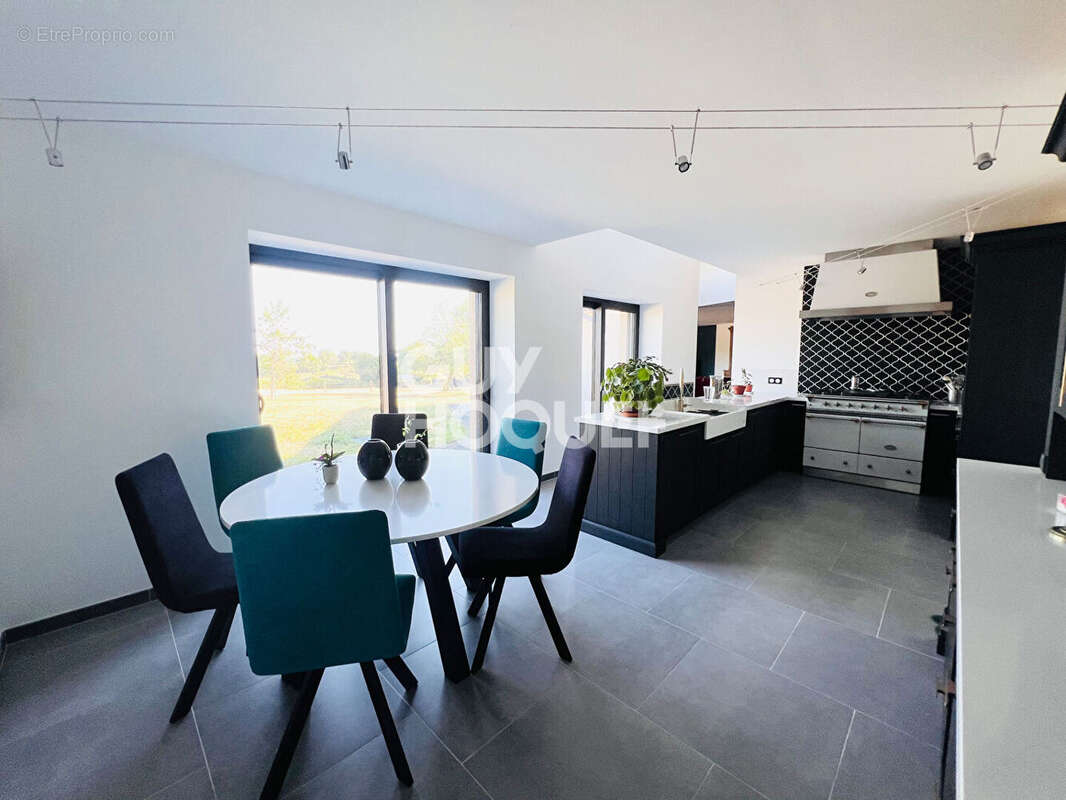 Maison à LA TAGNIERE