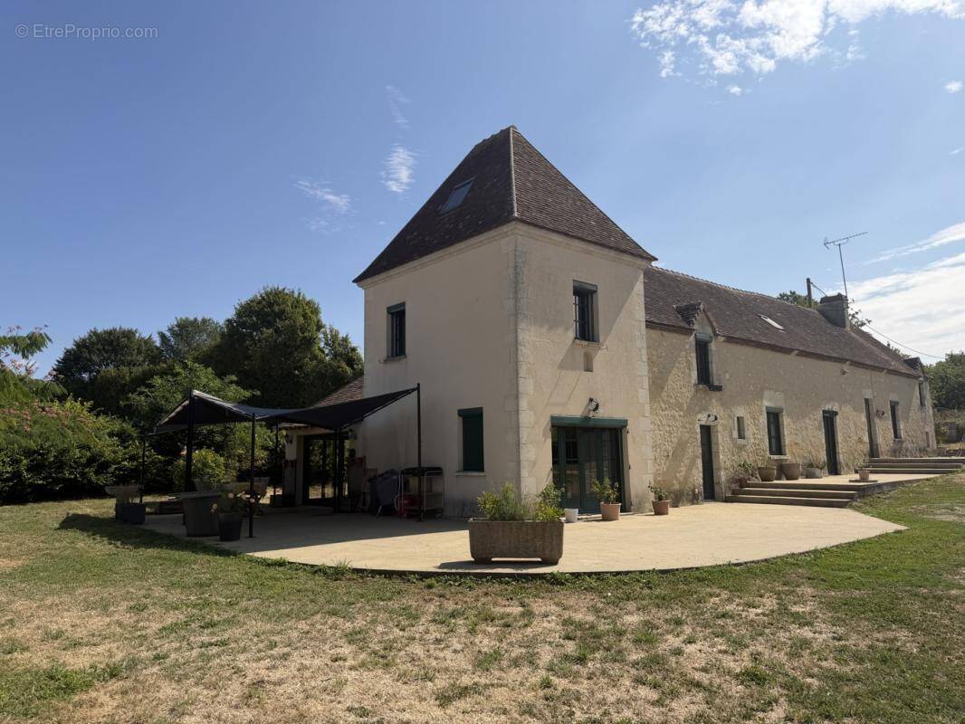 Maison à SAINT-GERMAIN-DE-LA-COUDRE