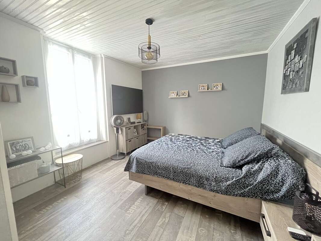Maison 72 m² à Montlucon  - photo 4