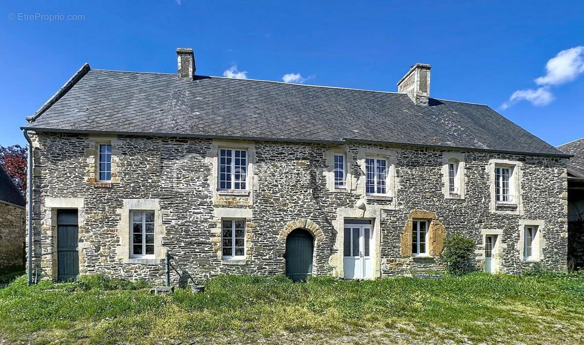 Maison à VILLERS-BOCAGE