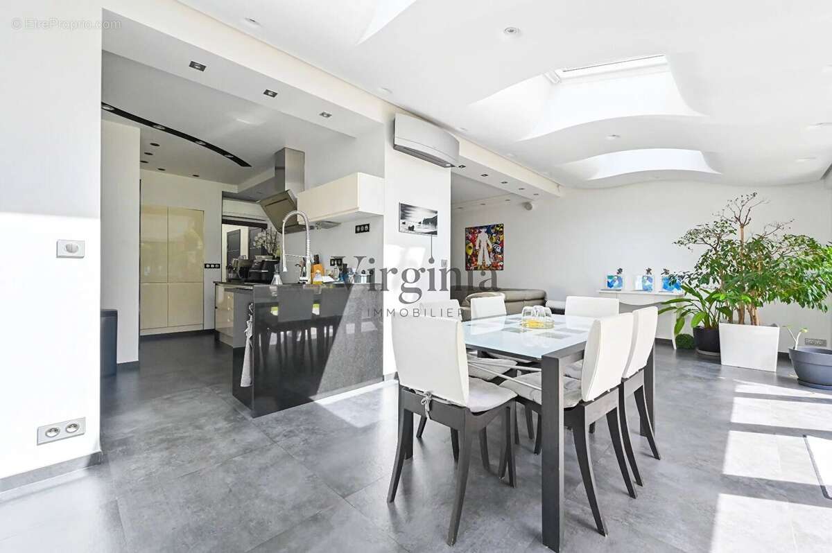 Maison à MAISONS-ALFORT