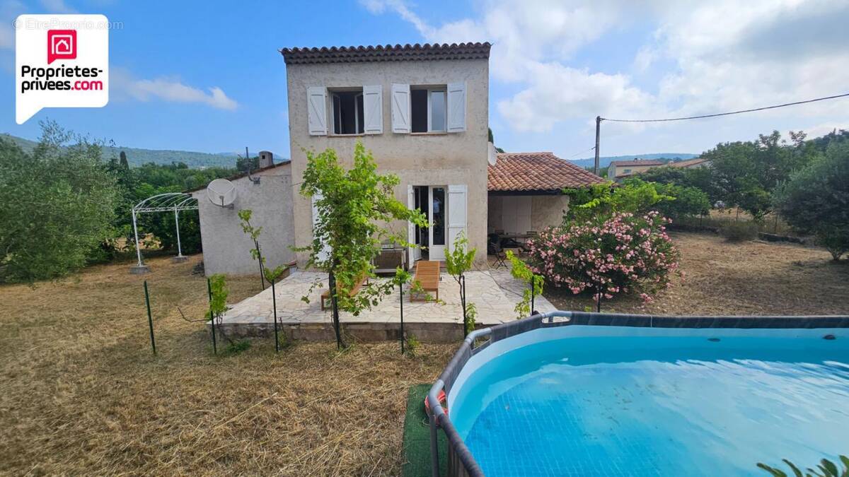 Maison à SAINT-CEZAIRE-SUR-SIAGNE