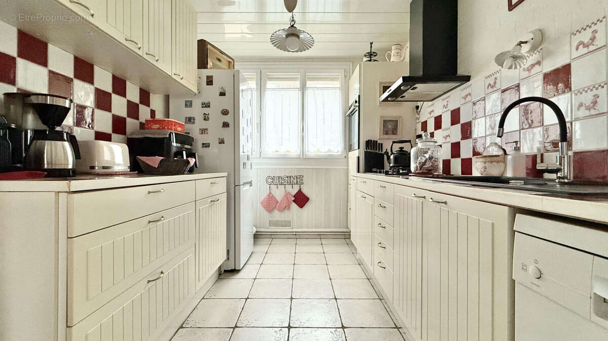 Appartement à CORBEIL-ESSONNES