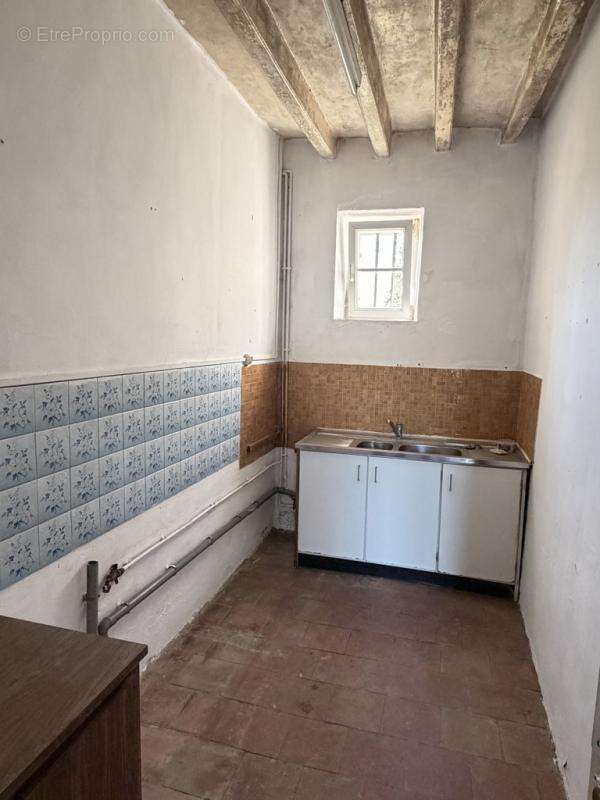 Maison de caractère à vendre au cœur du village de René - photo 8