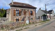 Maison à SAINT-MAURICE-AUX-RICHES-HOMMES
