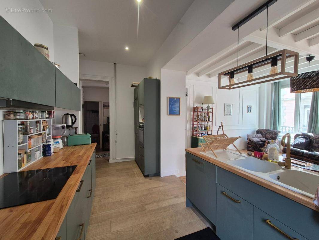 Appartement à SAINT-ETIENNE