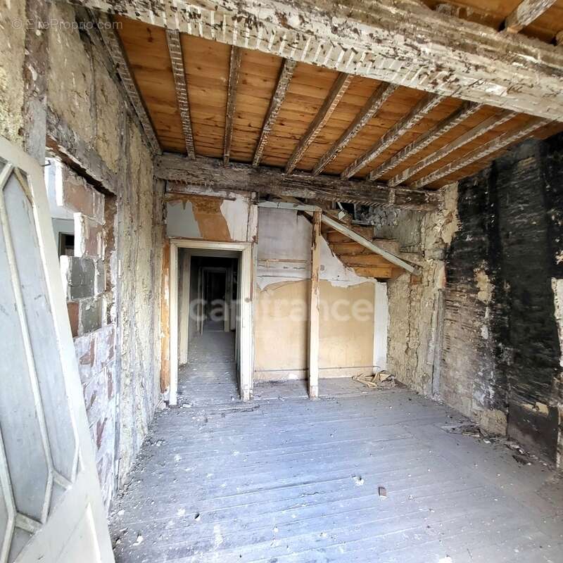 Appartement à SAINT-CLAR