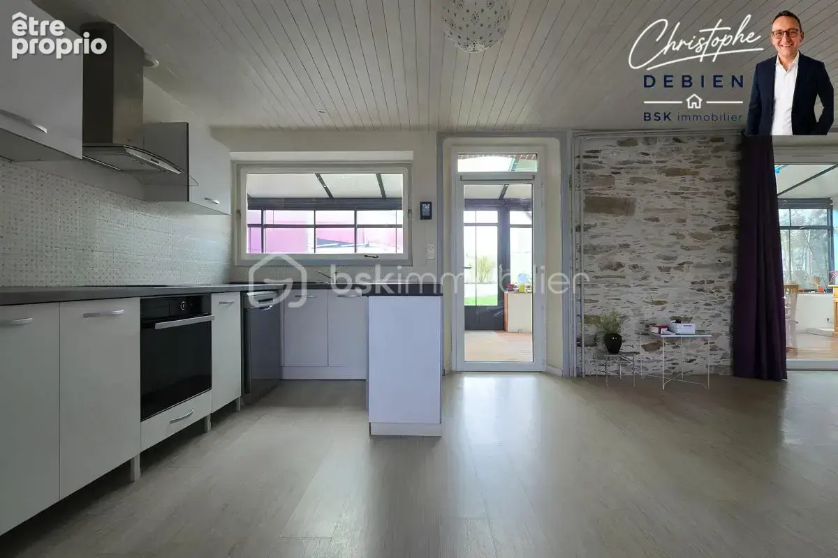 Pavillon familial 221 m² – 6 chambres – jardin clos & dépendances – centre de chavagnes-en-paillers - photo 4