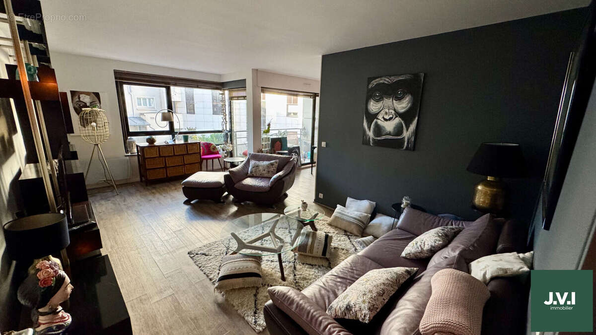 Appartement à ENGHIEN-LES-BAINS