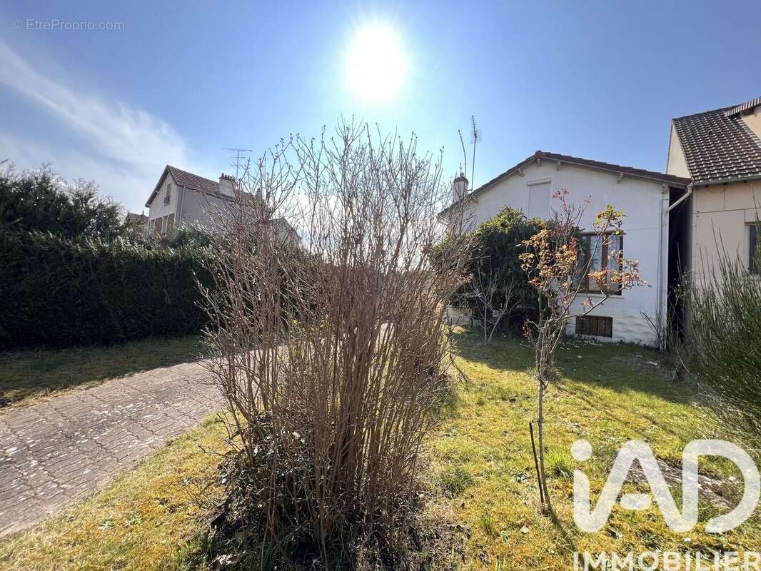 Photo 3 - Maison à MANTES-LA-JOLIE