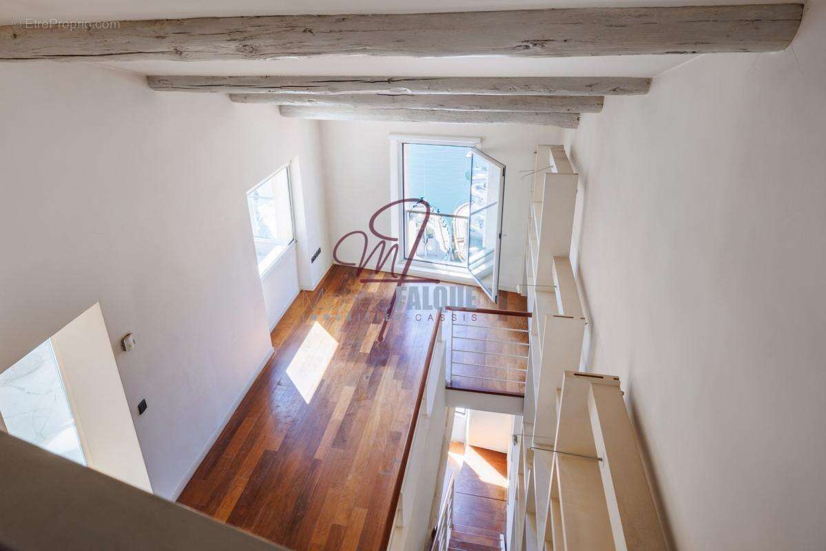 Appartement à CASSIS