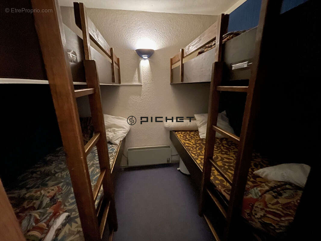 Appartement à ARETTE