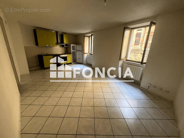 Appartement à VIZILLE
