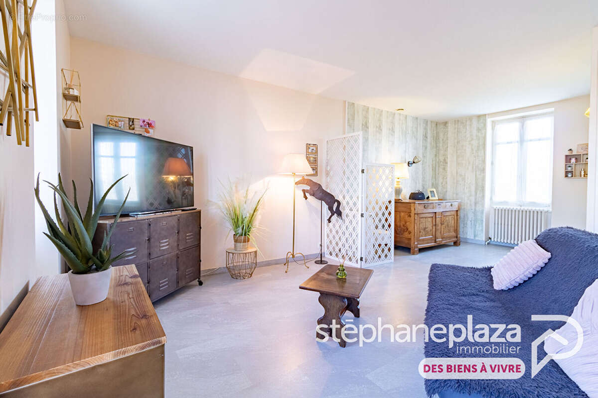 Maison à BOURG-EN-BRESSE