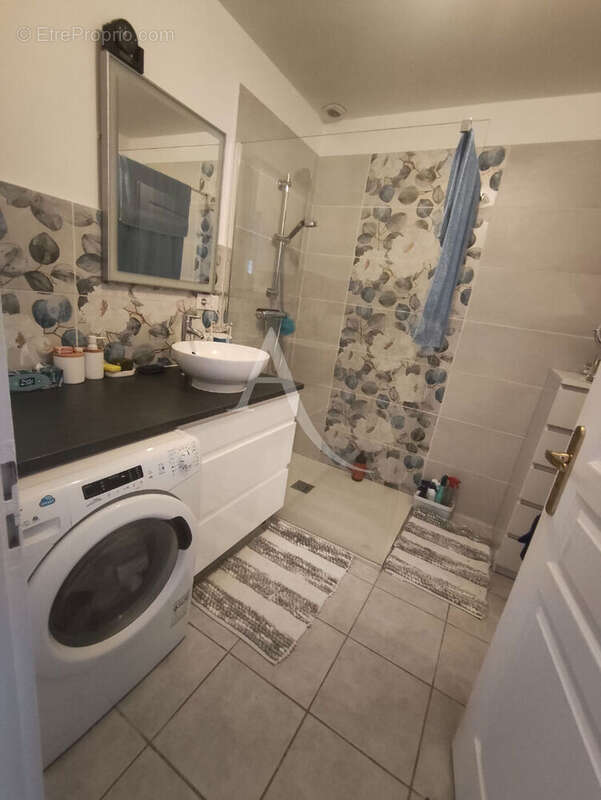 Appartement à LES GONDS