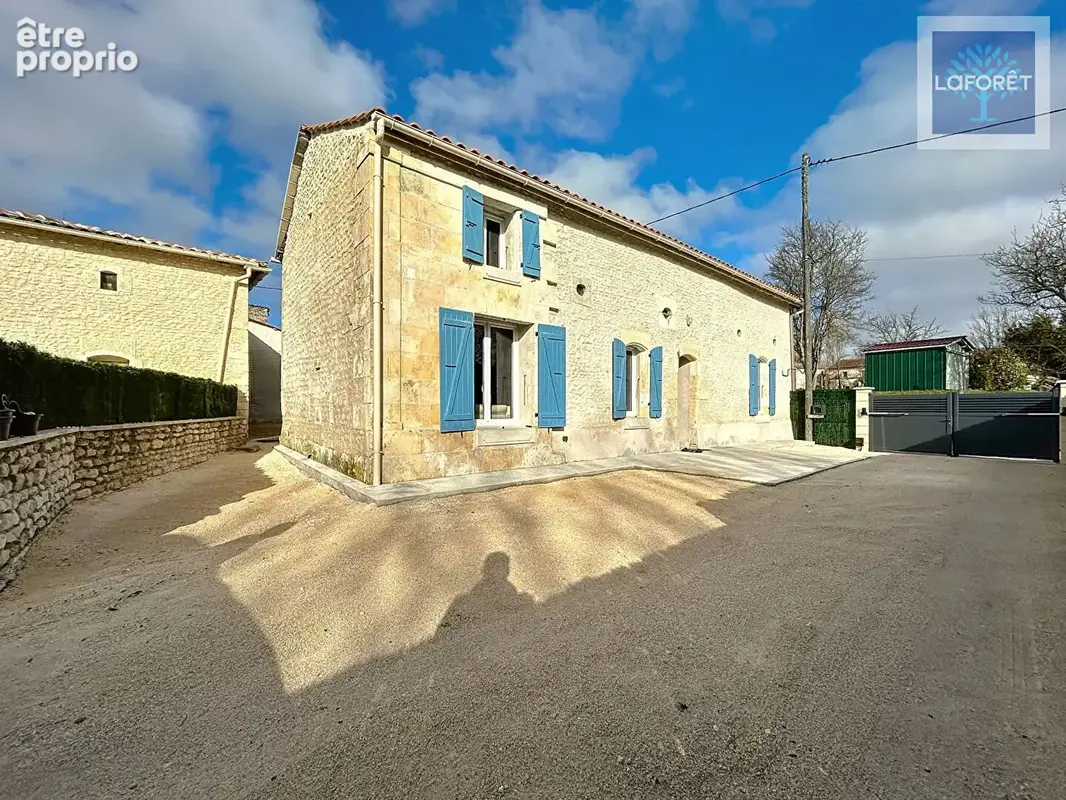 Maison à JONZAC