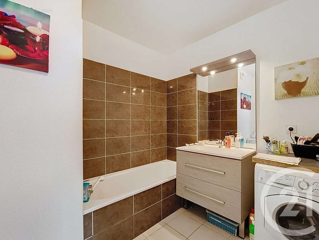 Appartement à VENISSIEUX