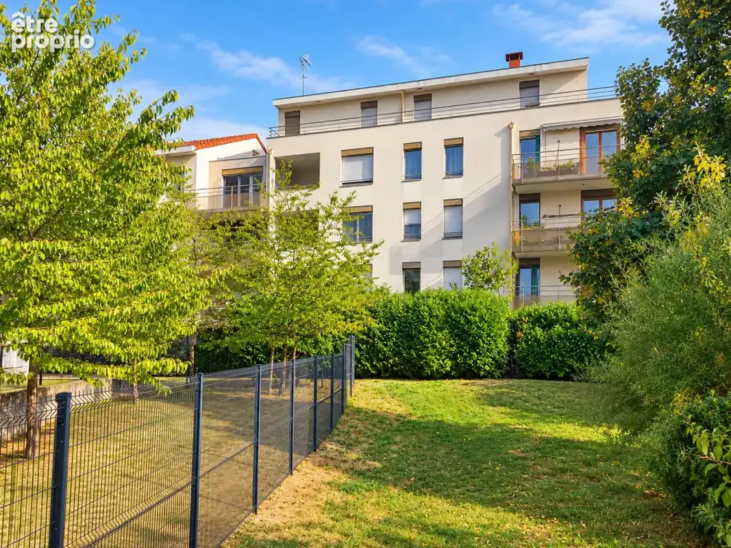 Lyon 9e   valmy   t3 61,81 m2   balcon ouest   garage double - photo 10
