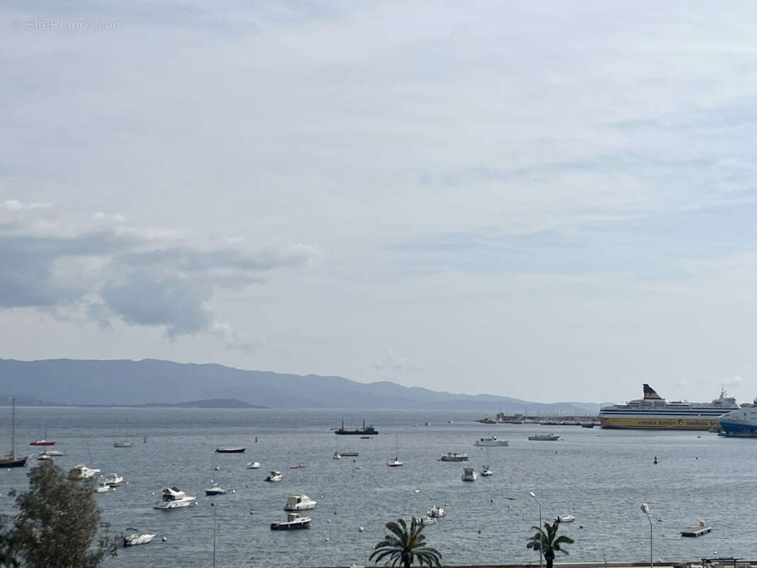 Appartement à AJACCIO