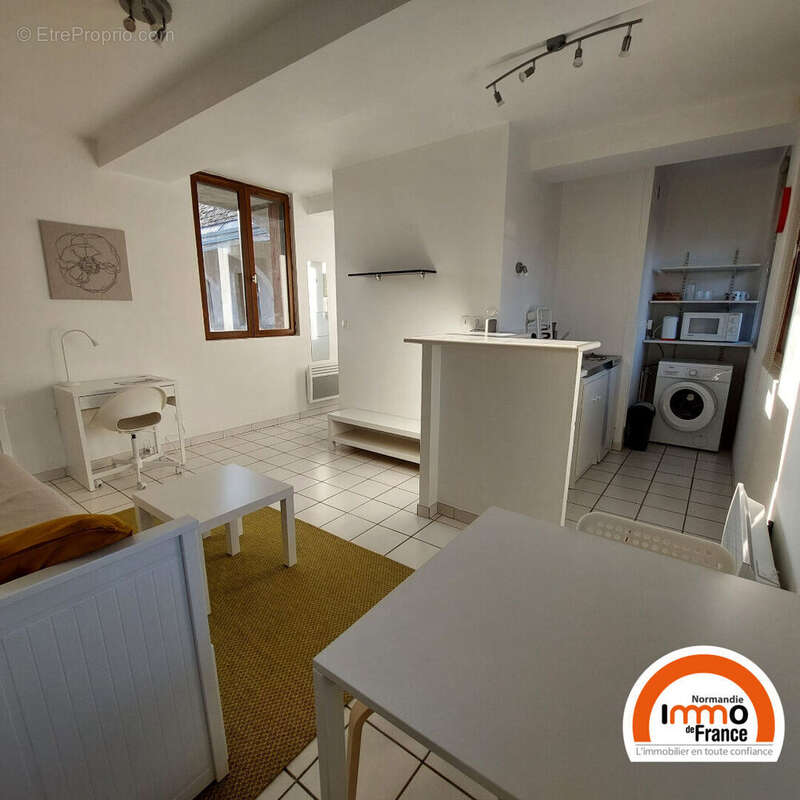 Appartement Rouen  1 pièce(s) 25.20 m2 - photo 2