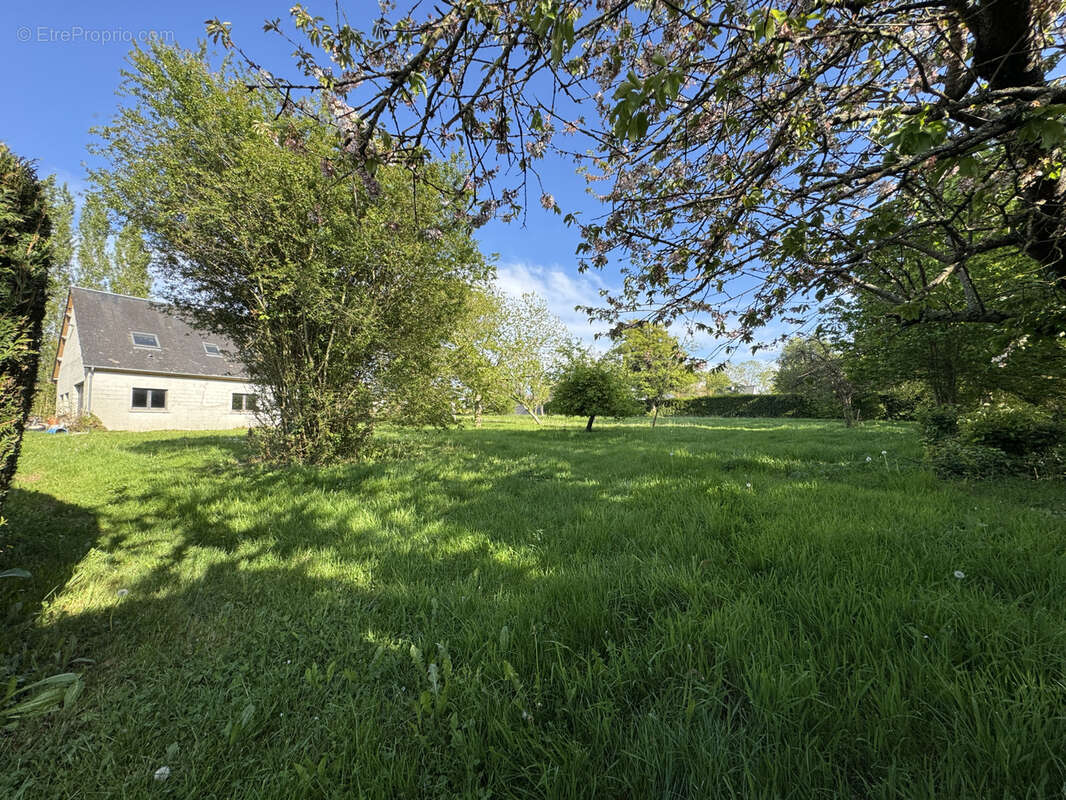 Maison à TILLY-SUR-SEULLES