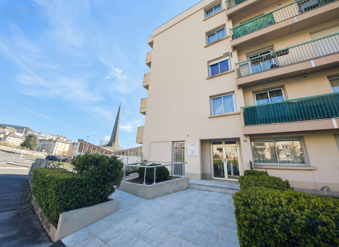 Appart T3 - garage - cave - Rodez - photo 8