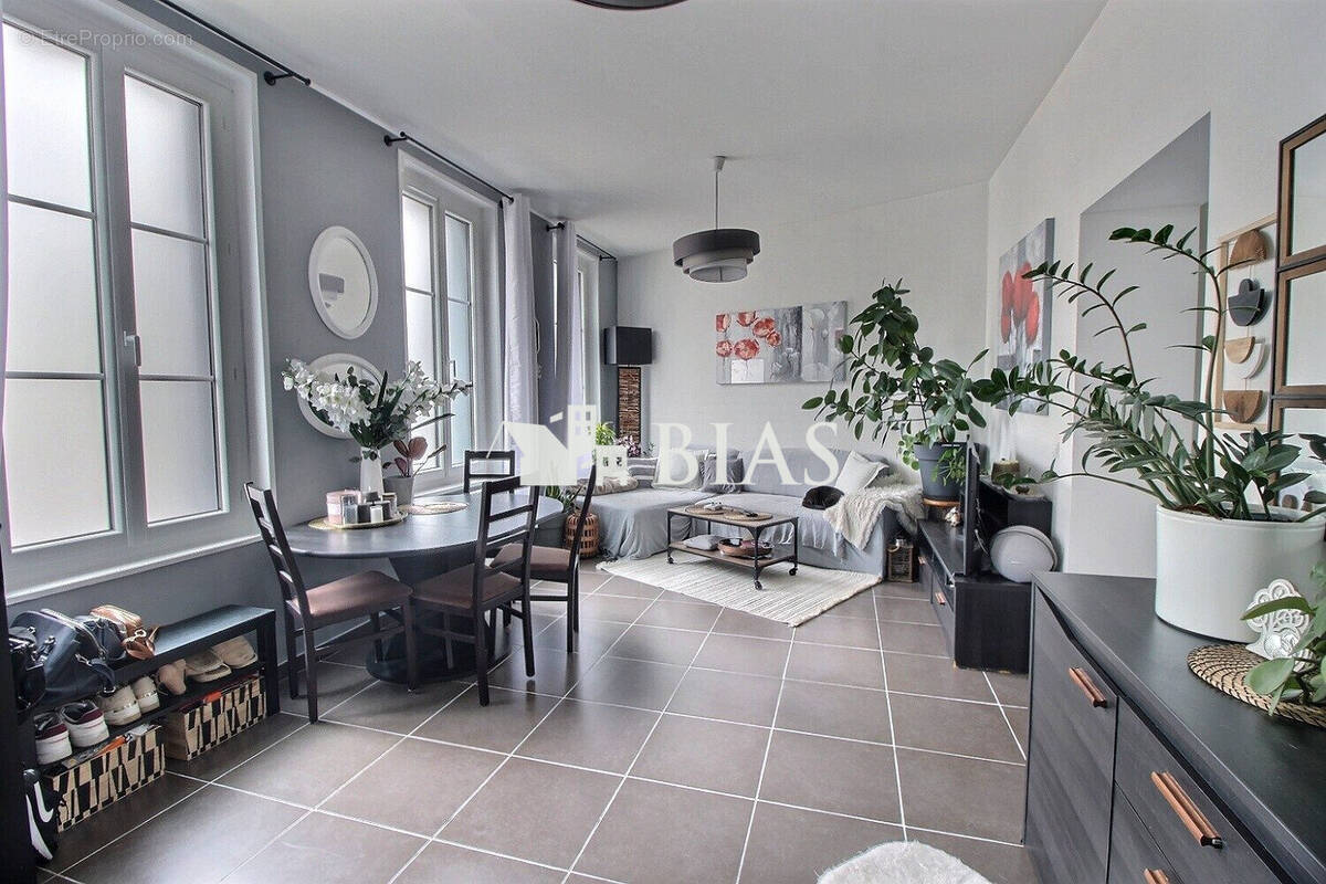 Maison à CAUDEBEC-LES-ELBEUF