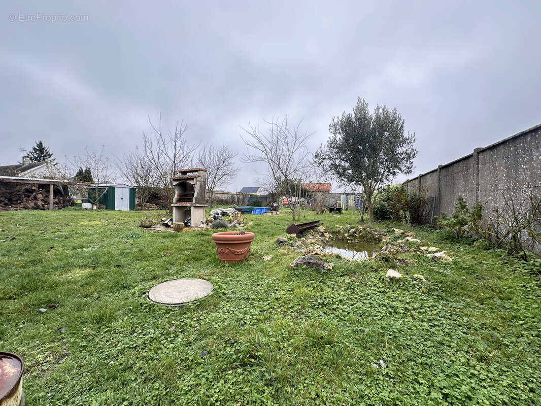 Maison à AUNAY-SOUS-AUNEAU