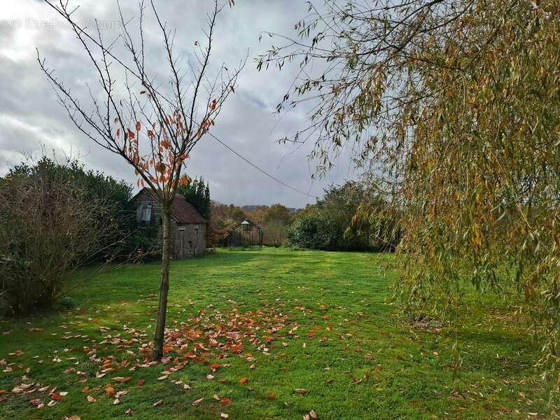 Maison à MONTREUIL-AU-HOULME