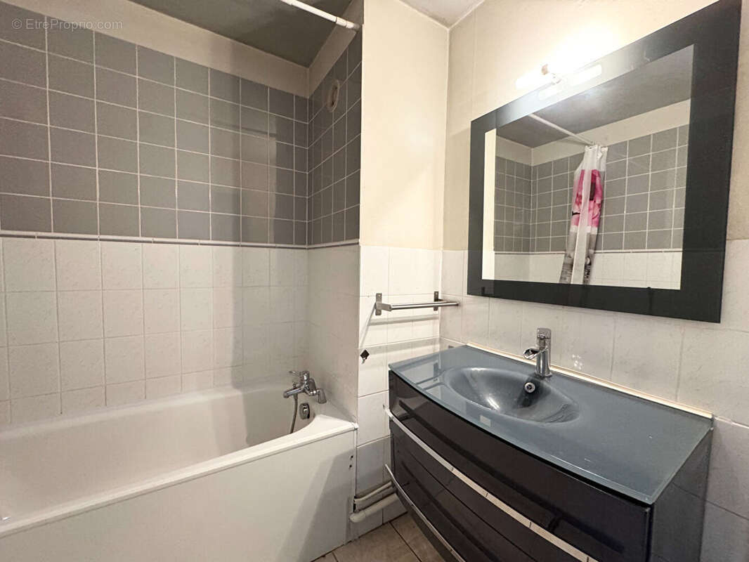 Appartement à ECHIROLLES