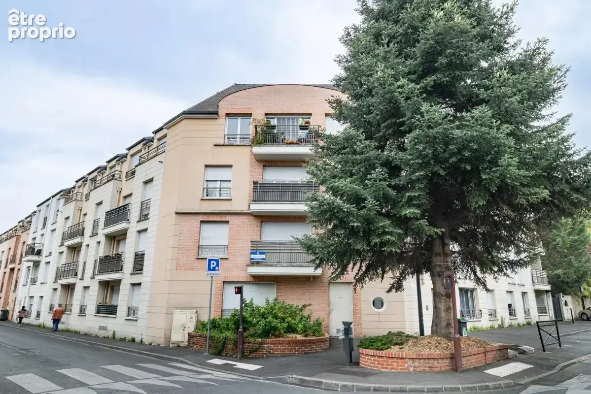 Appartement 2 pièces de 49 m² à Montfermeil - photo 2