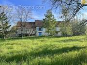 Maison à YZEURES-SUR-CREUSE