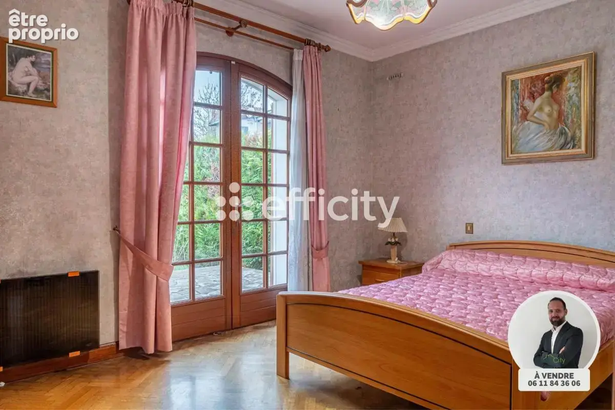 Maison 6 pièces 265 m² à vendre à Villeneuve-Le-Roi (94290) - photo 7