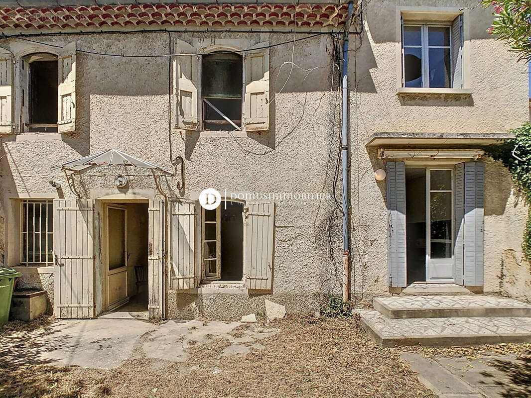 Maison à SORGUES