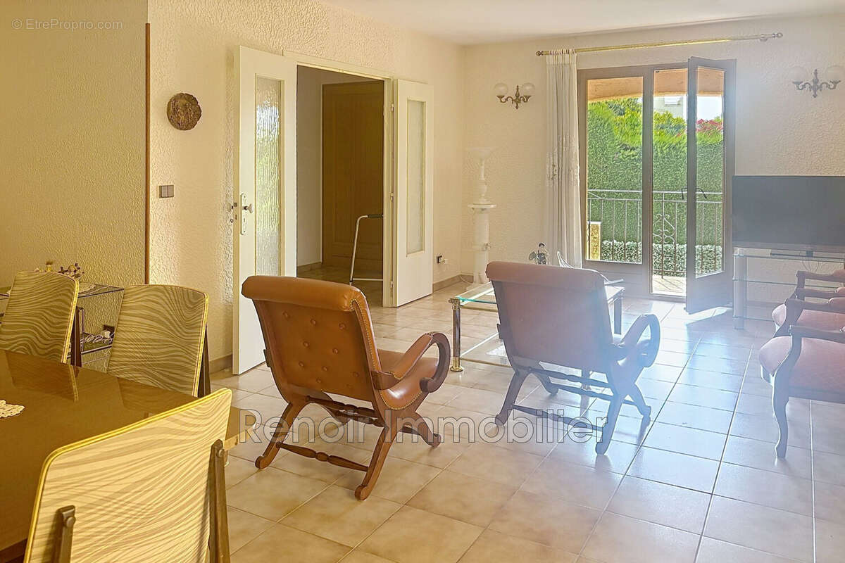 Maison à CAGNES-SUR-MER
