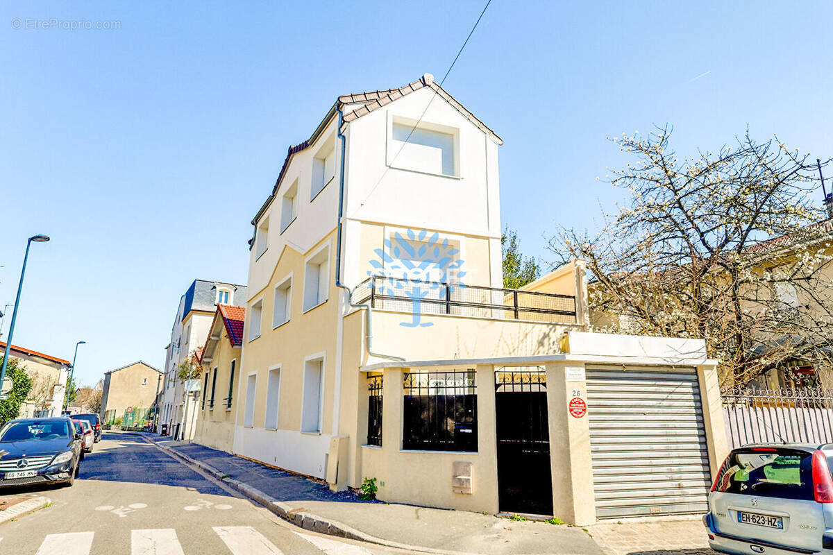 Maison à FONTENAY-SOUS-BOIS