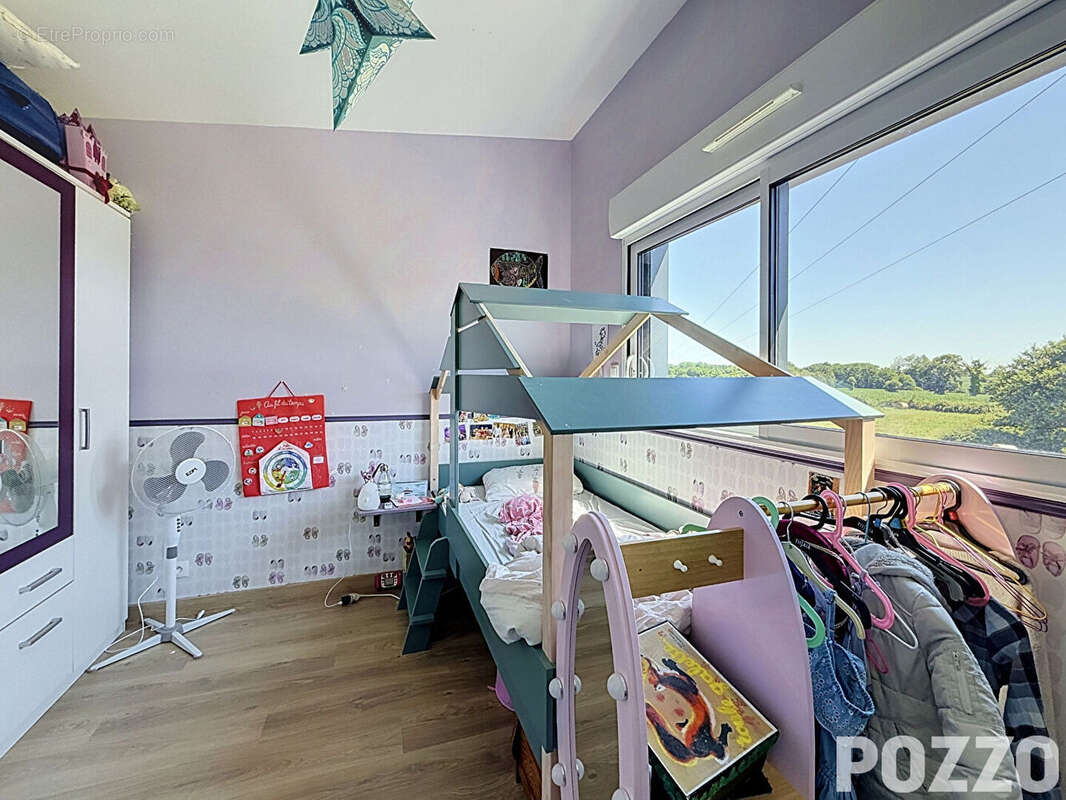 Maison Champcervon 6 pièce(s) 174.45 m2 - photo 12