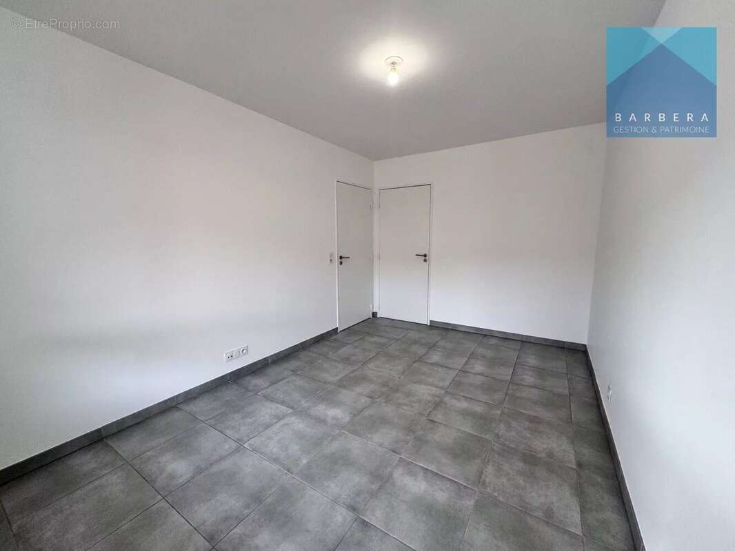 Appartement à DRAP