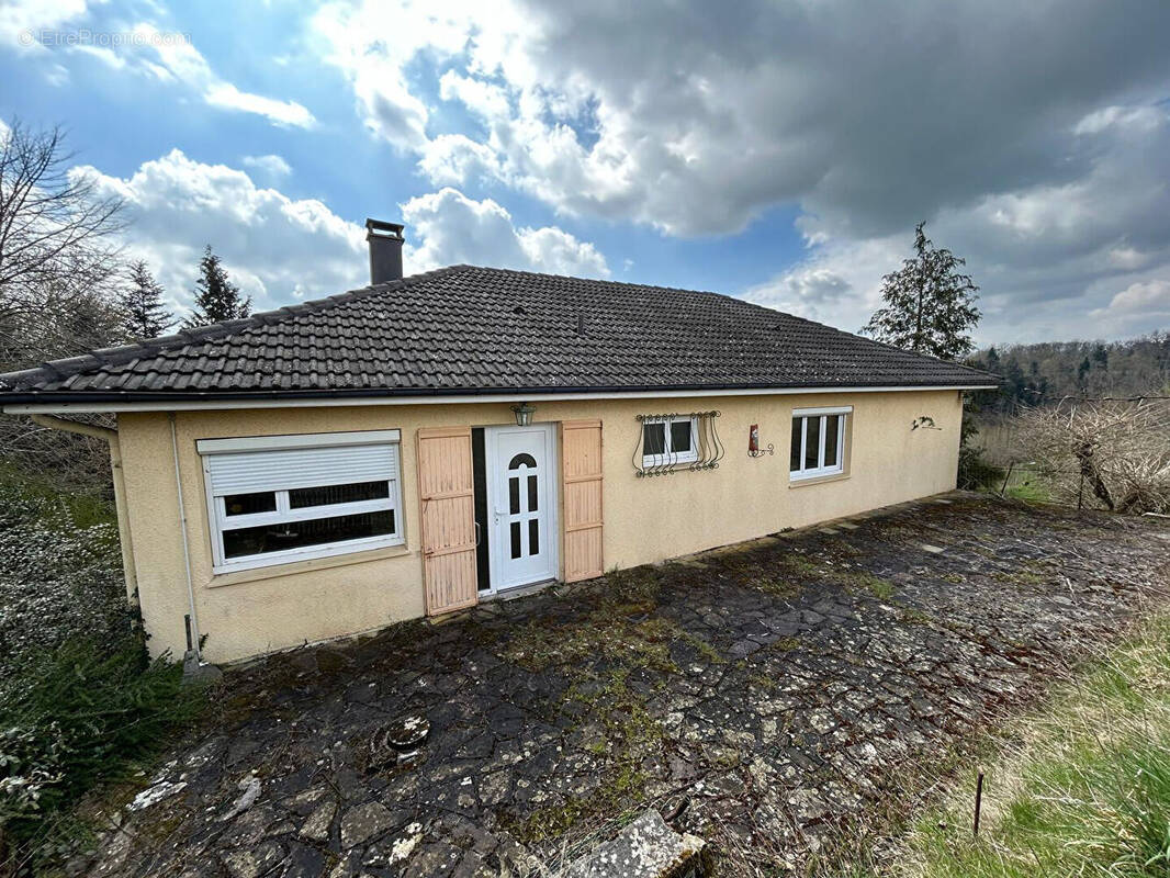 Maison à DARNEY