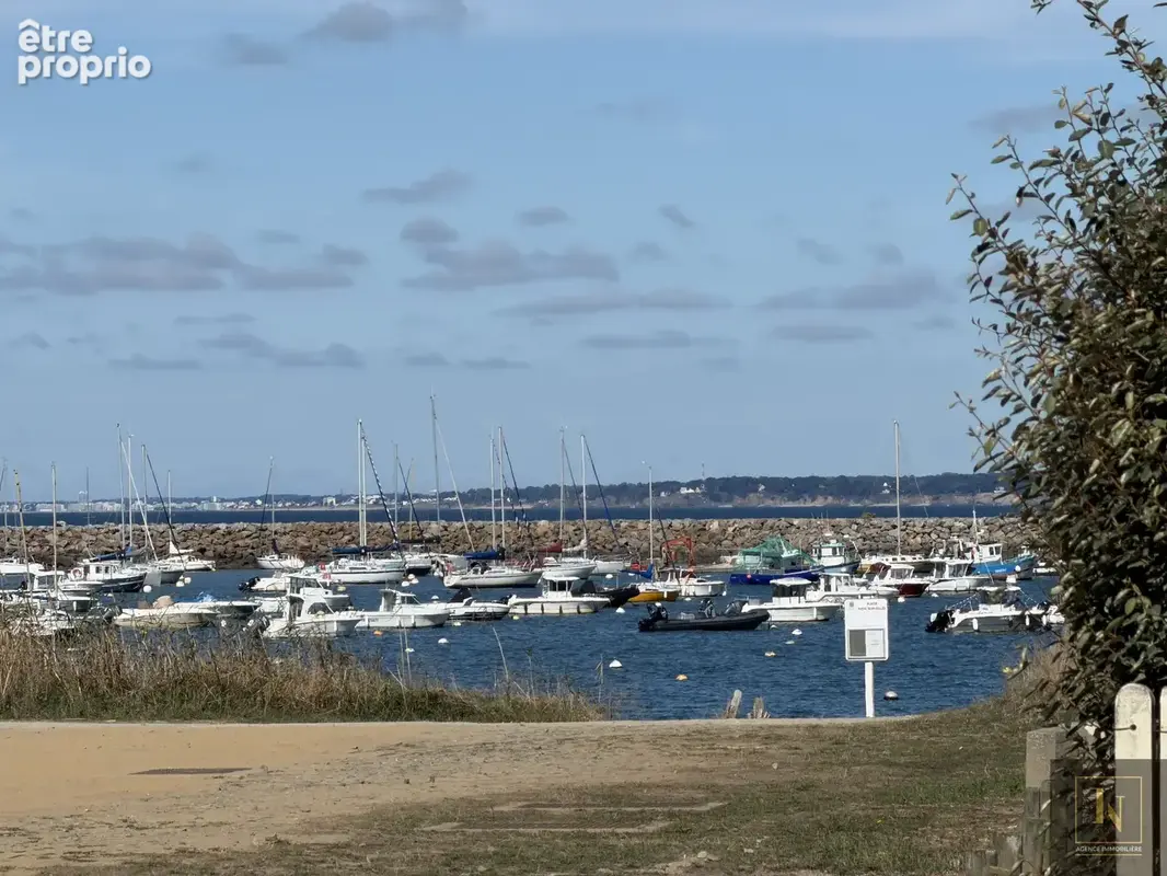 Photo Terrain à La Plaine-Sur-Mer au prix de 185 000€