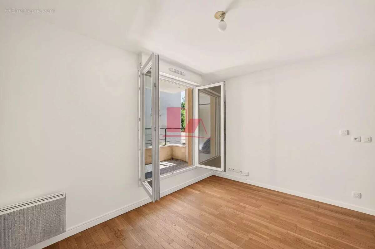 Appartement à CHATILLON