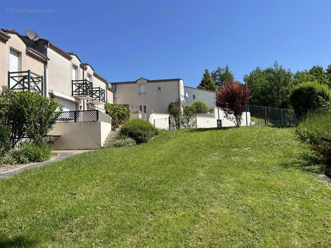 Maison à BOUTEILLES-SAINT-SEBASTIEN
