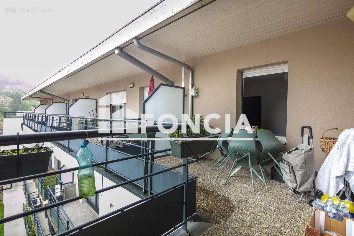 Appartement à VOIRON