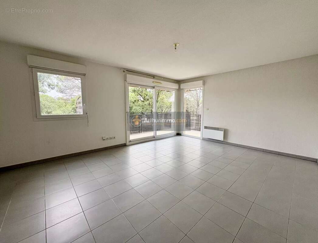 Appartement à FREJUS